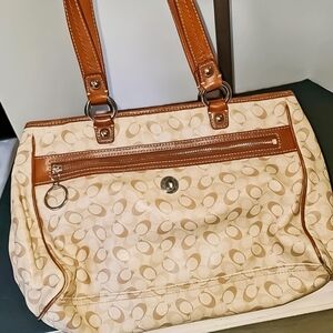Coach Tan Chelsea Bias Purse Bag
